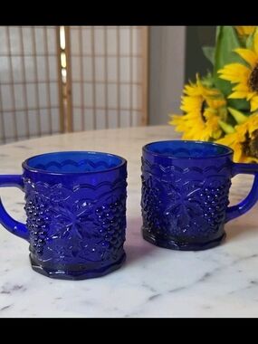 Mosser Glass | Colbalt Blue Textured Grape Motif Cups Set 2 RARE 4oz 1987
